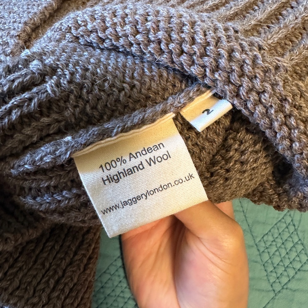 Jaggery London Rosa Sweater Highland Wool Walnut Brown Size 2 - Picture 7 of 7